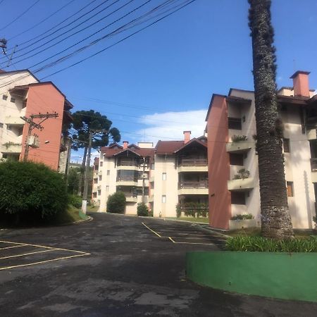 Aqui A Vida E Bella Apartment Campos do Jordão Exterior foto