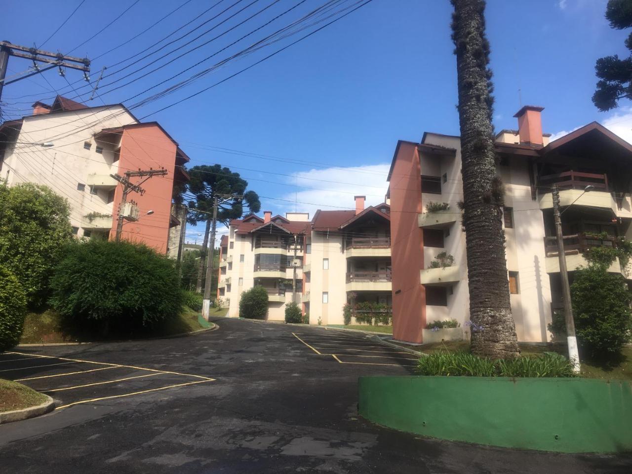 Aqui A Vida E Bella Apartment Campos do Jordão Exterior foto